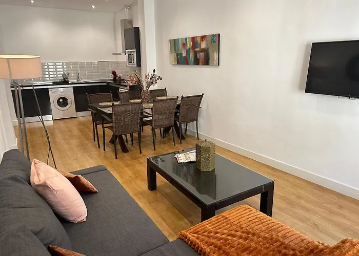 아파트 Center Flat Cathedral *